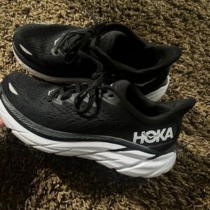 HOKA Clifton 8 sneakers shoes size 6